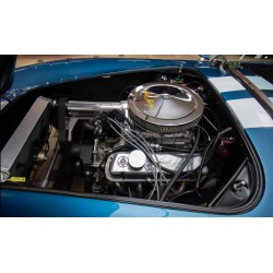 moteur V8 ford 5 litres avec compresseur Weiand de type roots sur cobra Fiberfab  de couleur bleu à vendre  en France