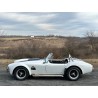cobra Classic Roadsters moteur V8 ford 5 litre boite meca 5 avec capote , banche et bleu