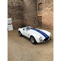 shelby cobra  427SC (réplique) , Contemporary Classic , V8 Ford  7 litre  , blanche bleu , boite 5