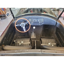intérieur neuf sièges  cuir cobra 427 réplique Kellison (WCC)  noir