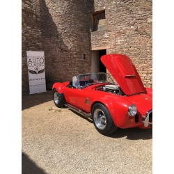 cobra Classic Roadsters  V8 Ford 5,5 Litres 375cv , boite 5 , peinture rouge,  à vendre en France