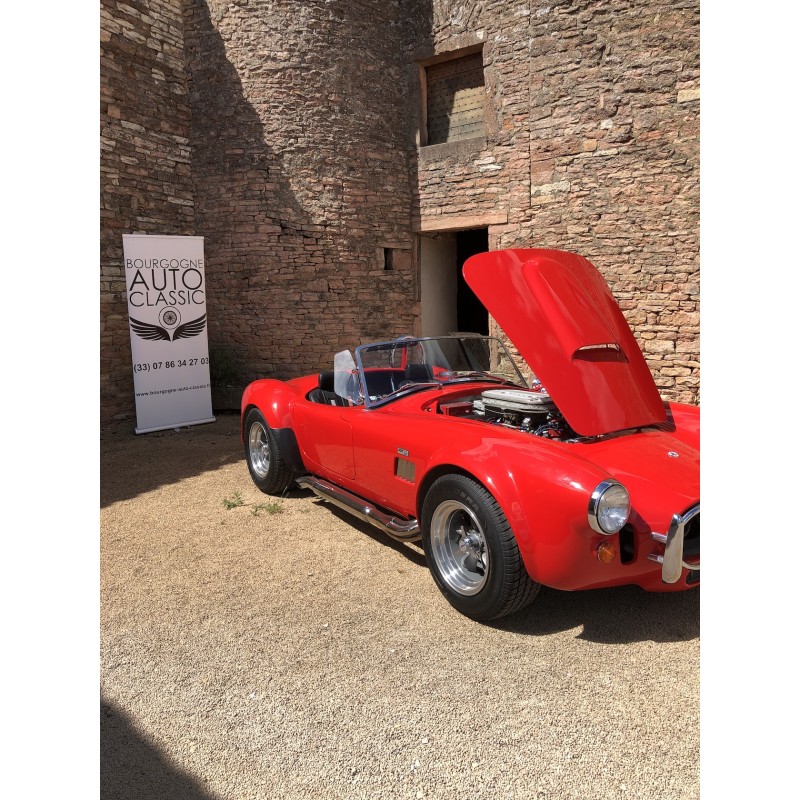 cobra Classic Roadsters  V8 Ford 5,5 Litres 375cv , boite 5 , peinture rouge,  à vendre en France