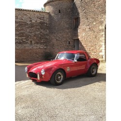 Cobra Street avec hard Top et capote, rouge commémorative  FAM  v8 ford  5,7 L  415 cv  boite 5  , Everett-Morrison