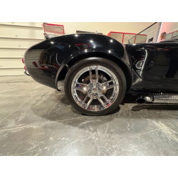 Cobra Everett-Morrison 427SC , V8 7,4 Litres, boite méca 6,  Suspensions Aluminium de Corvette C4