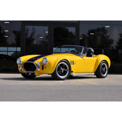 Ac Cobra 427 réplique classic Motor Charriages  peinture jaune , V8 Ford 5 litres