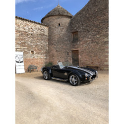 Cobra Everett-Morrison 427SC , V8 7,4 Litres, boite méca 6,  Suspensions Aluminium de Corvette C4