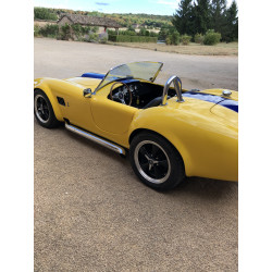 Cobra Classic Motor Carriages 1993, V8 Ford 5 litres(302ci HO) , boite 4 mécanique