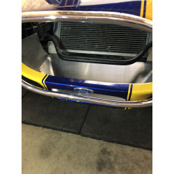 Cobra Classic Motor Carriages 1993, V8 Ford 5 litres(302ci HO) , boite 4 mécanique