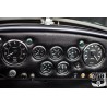 à vendre Shelby AC COBRA , de marque ARNTZ à moteur Ford V8 américain , chez bourgogne auto classic